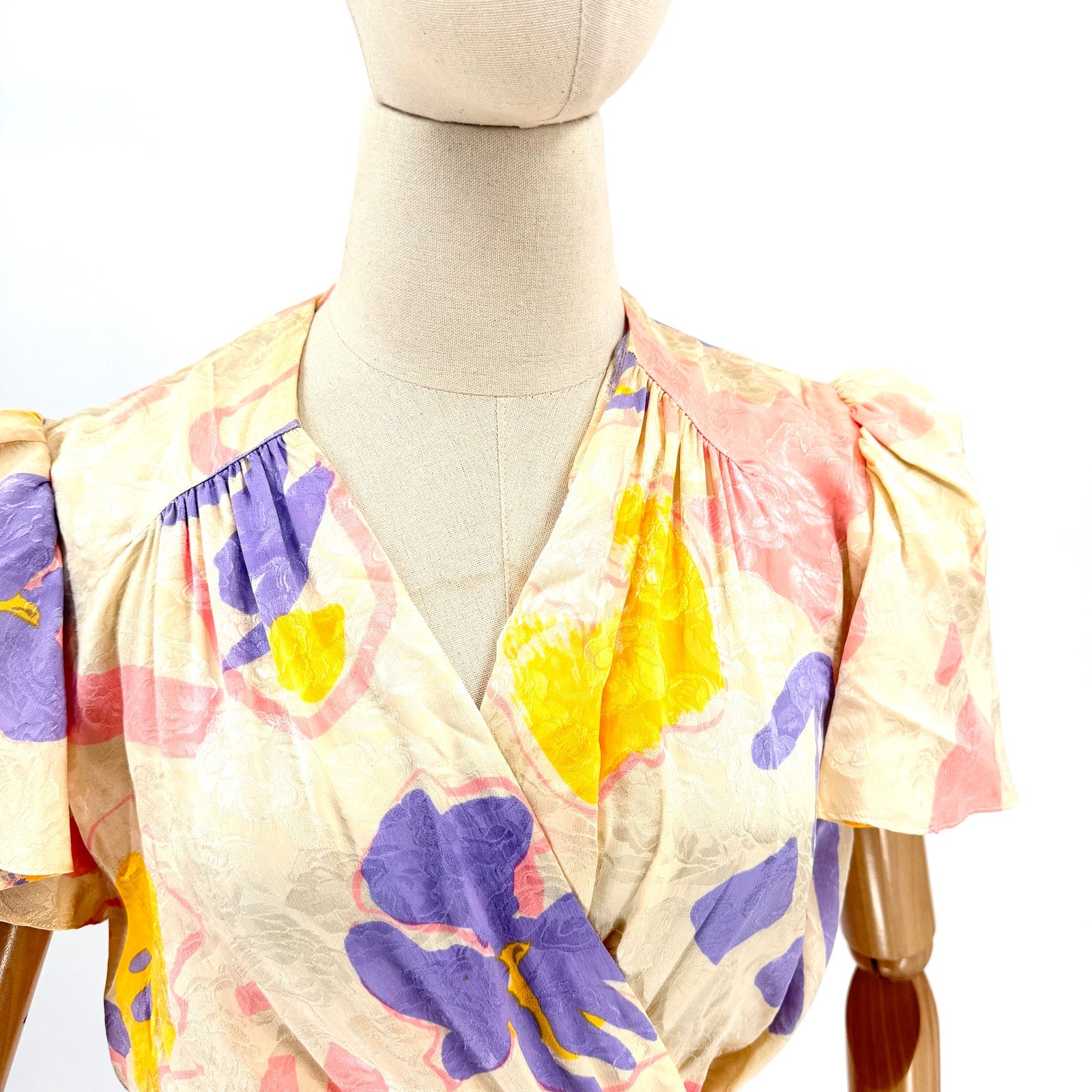 Vintage 80s Flora Kung 100% Silk Pastel Floral Flutter Sleeve Wrap Dress