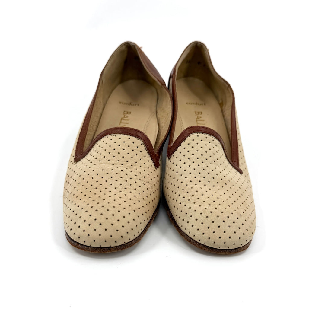 Vintage 80s Bally France Cream Genuine Leather Perforated Block Heel Loafers