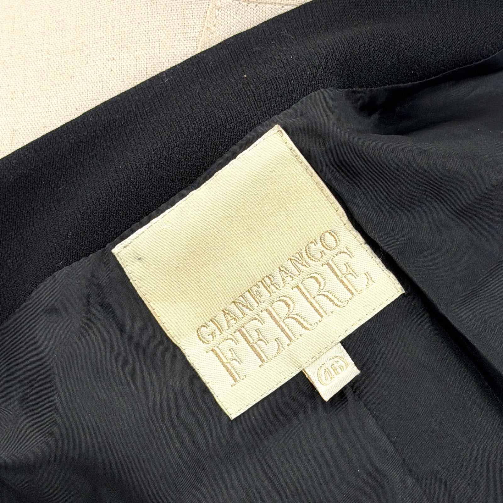 Vintage Y2K Gianfranco Ferre Black Technical Structured Peplum Zip Jacket