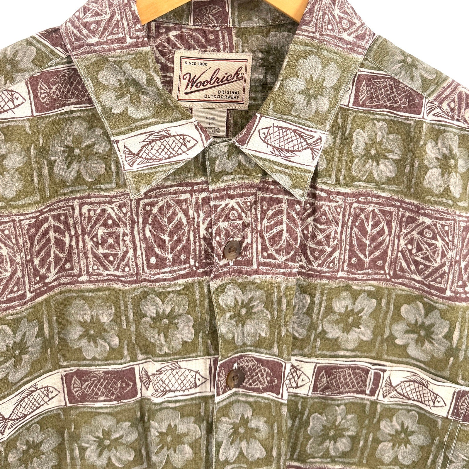 Vintage 90s Woolrich Olive Green Maroon Floral Fish Cotton Tropical Shirt