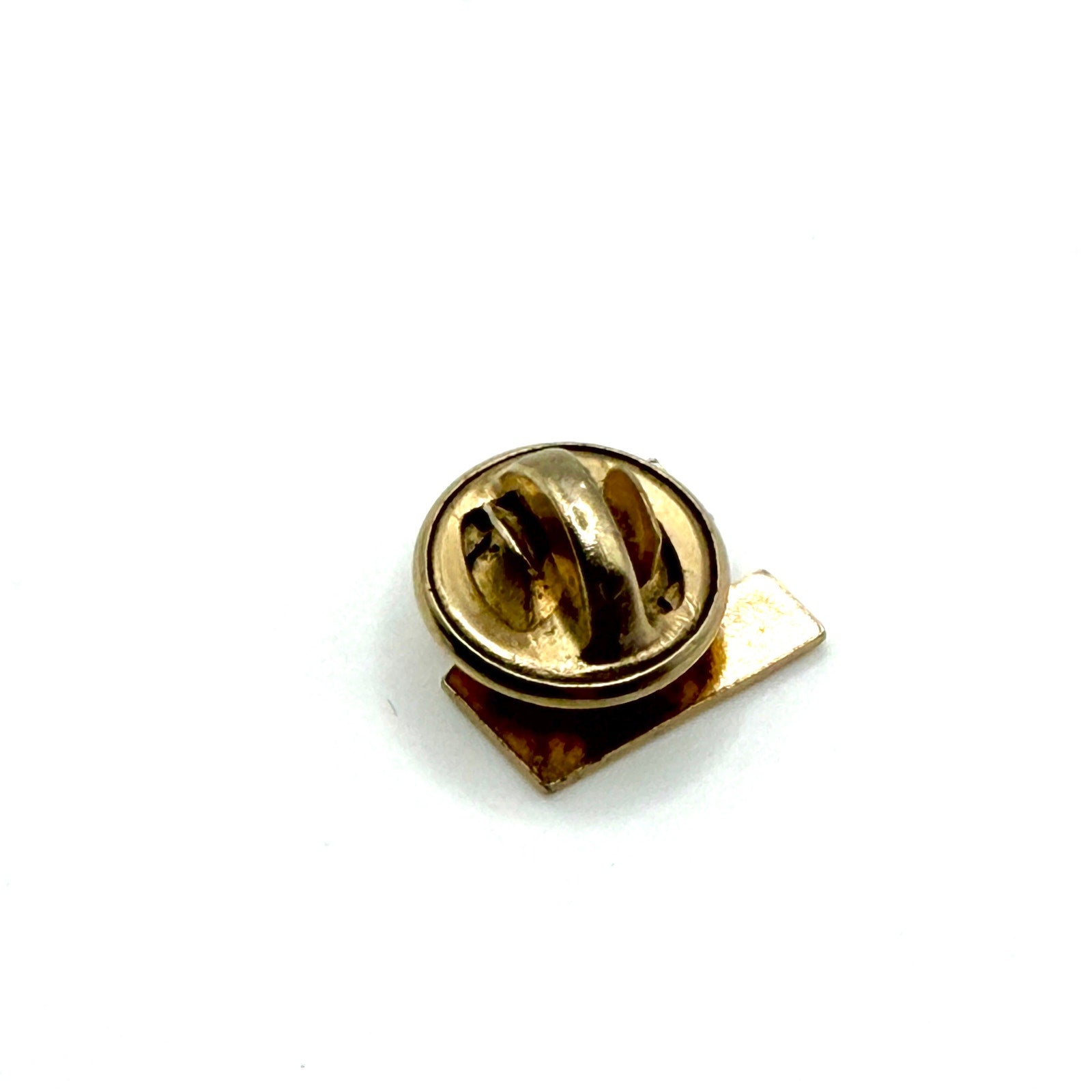 Vintage 80s Gold Tone Minimalist Initial V Stamped Lapel Tack Pin