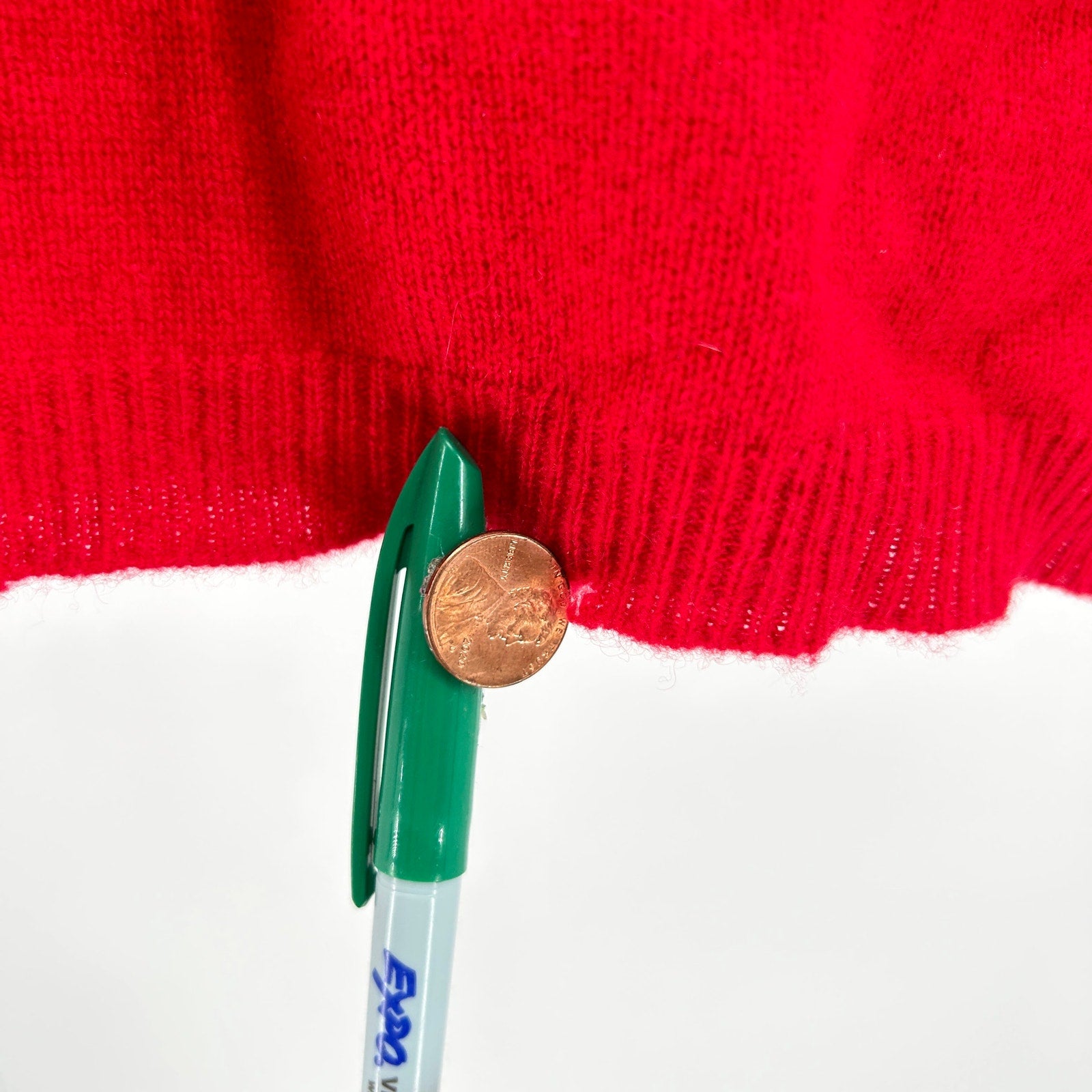 Tahari Red 100% Cashmere Lightweight Knit Sweater