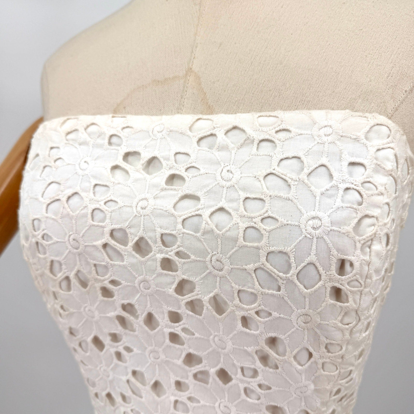 Lilly Pulitzer White Coastal Preppy Eyelet Lace Corset Strapless Midi Dress