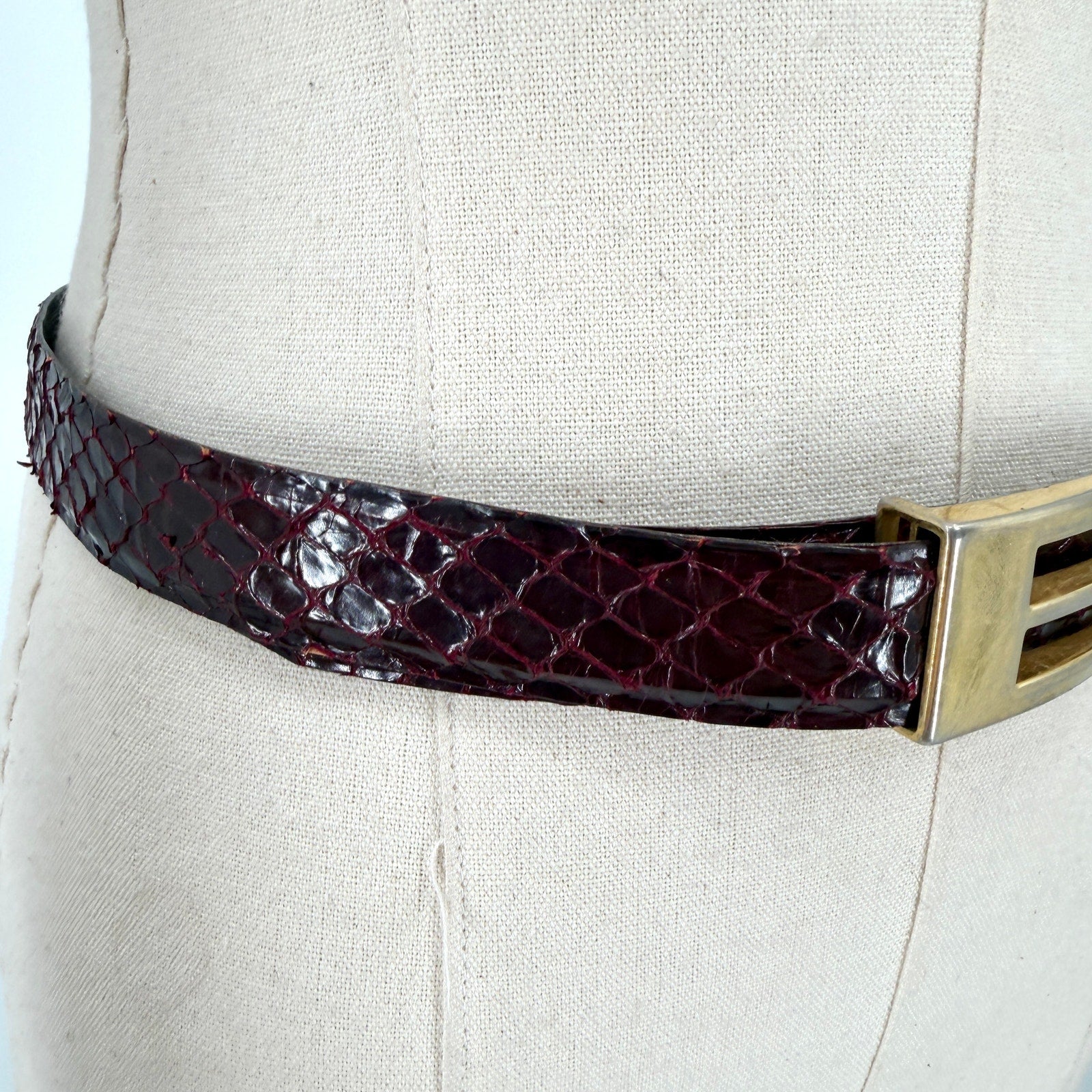 Vintage 80s Medici Burgundy Genuine Snakeskin Gold Buckle Belt