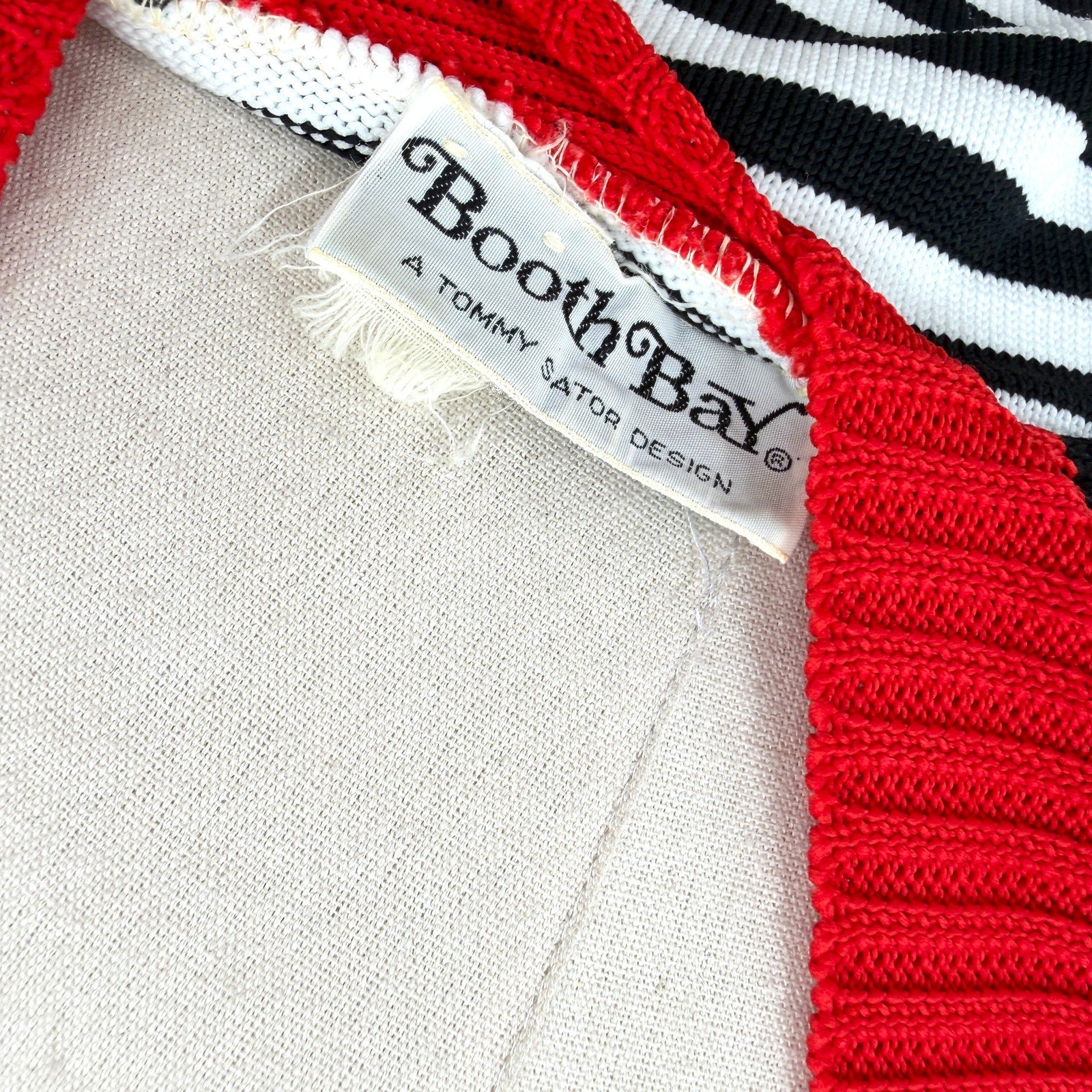 Vintage 70s Booth Bay Black White Red Stripe Nautical Knit V-Neck Sweater Top