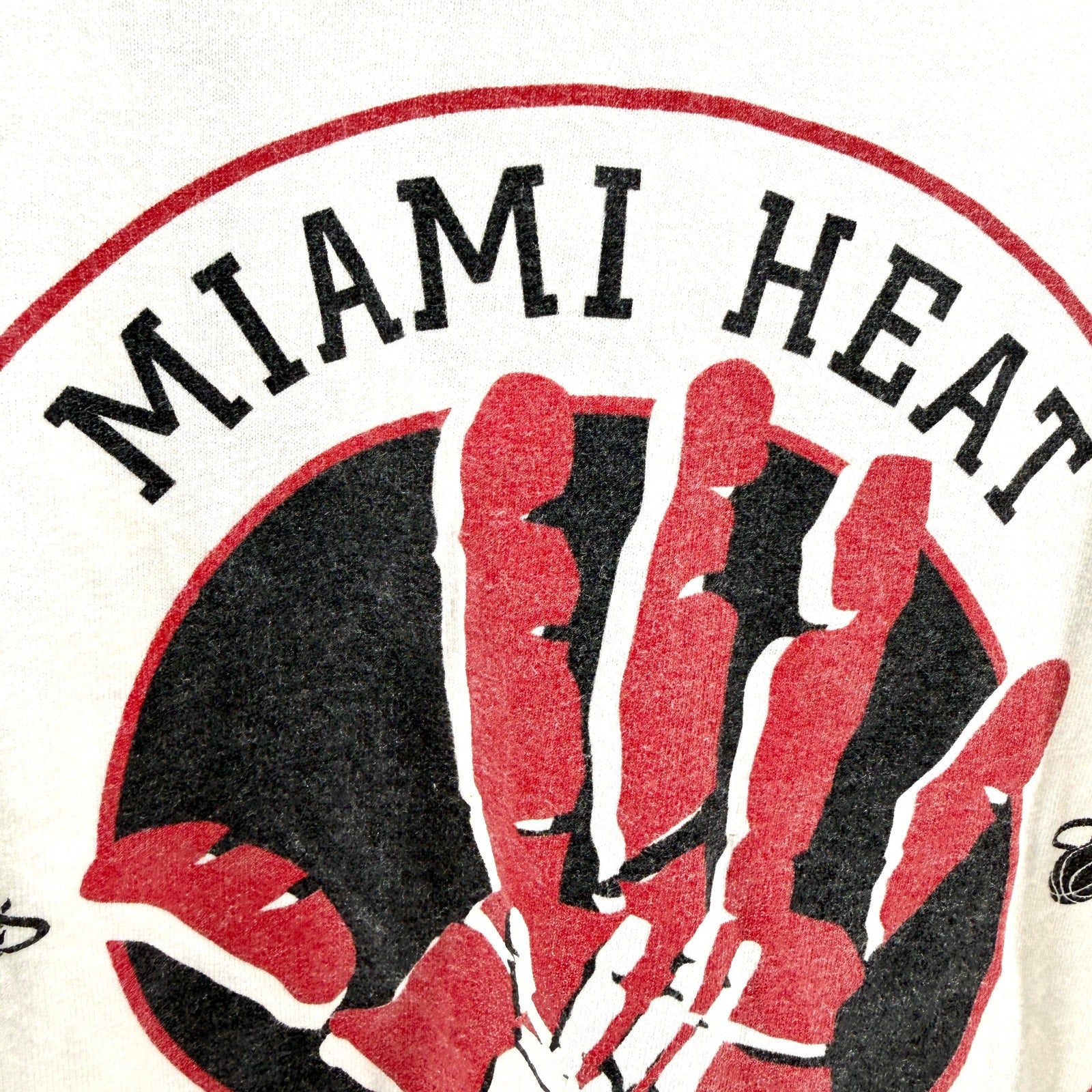 Vintage 90s Hanes White 100% Cotton Miami Heat Fan Tunnel T-Shirt