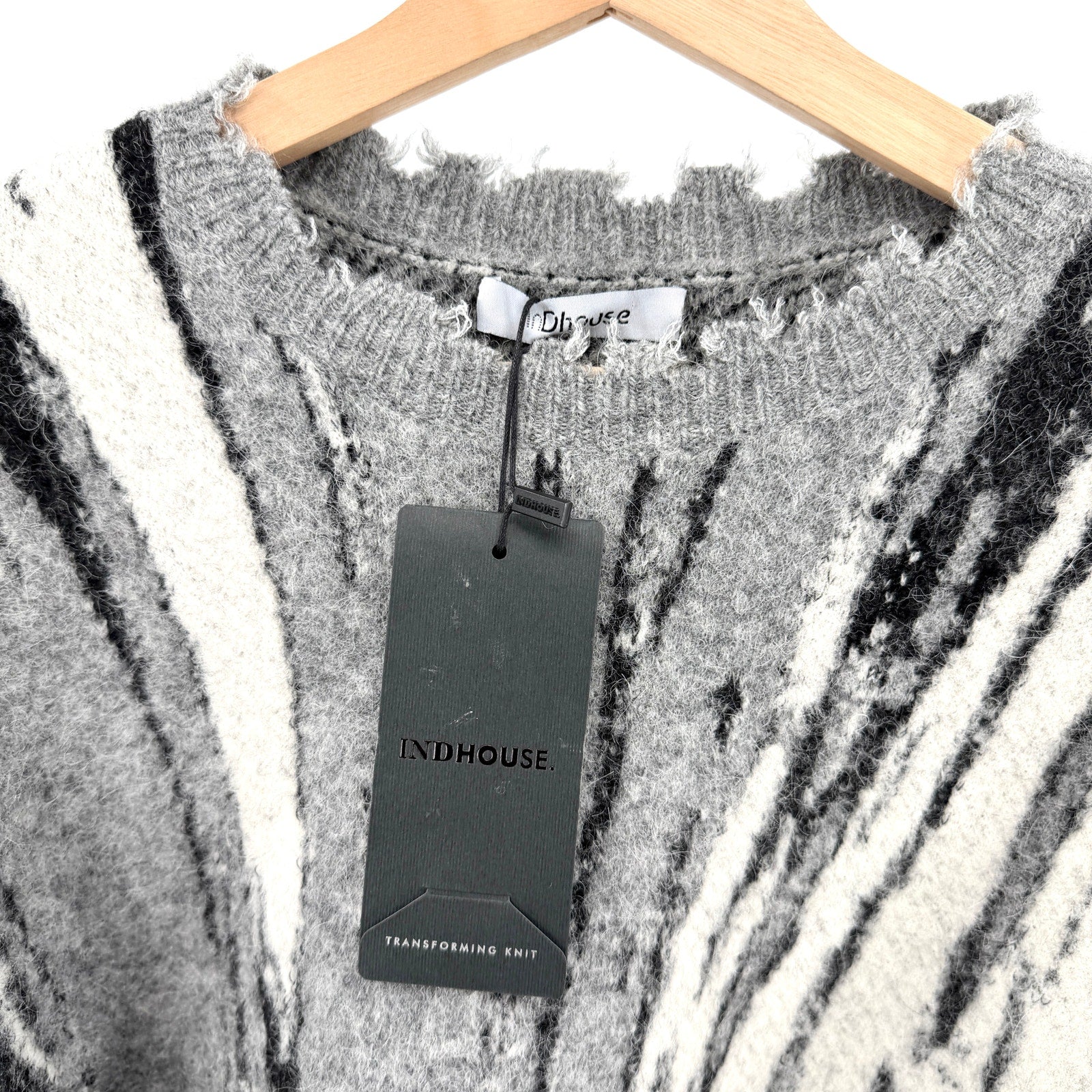 InDhouse Gray White Black Abstract Deconstructed Pullover Sweater